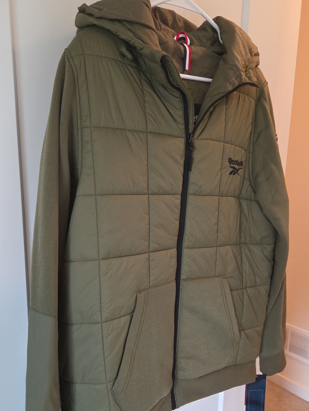 NWT Reebok Coat - Picture 2 of 9